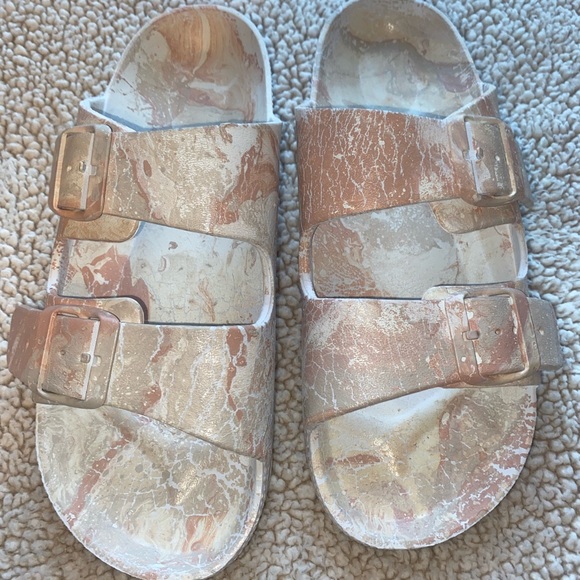 Hand-made Spray Paint Coated Sandals, SIZE: 9 - Picture 2 of 4